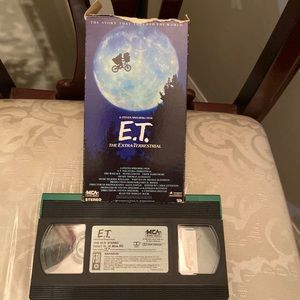 1 E.T. The Extra Terrestrial VHS Vintage Movie